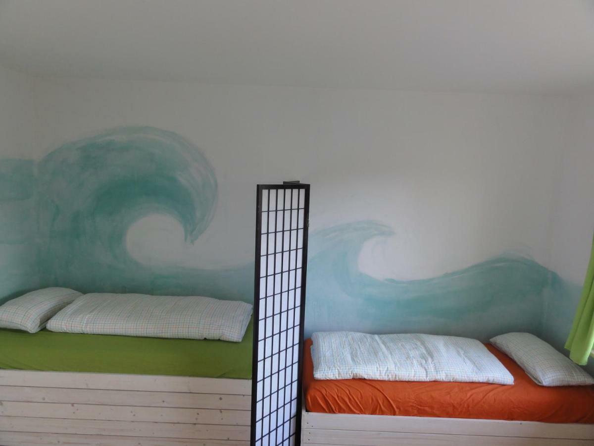 Peanuts Hostel & Meer Surendorf Exterior photo